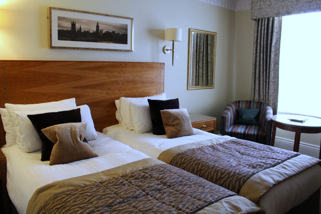 Hendon-Hall-Hotel-North-London
