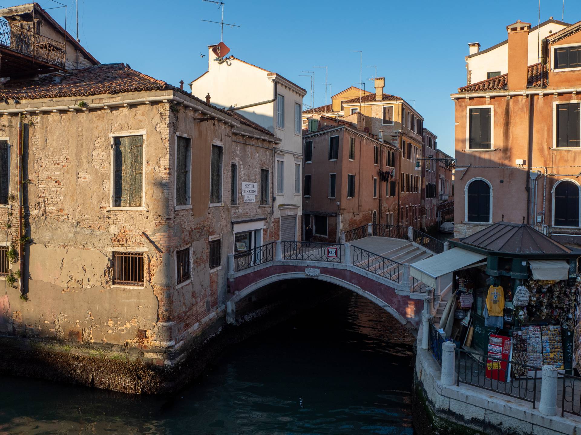 Travelling from Italy back to the UK