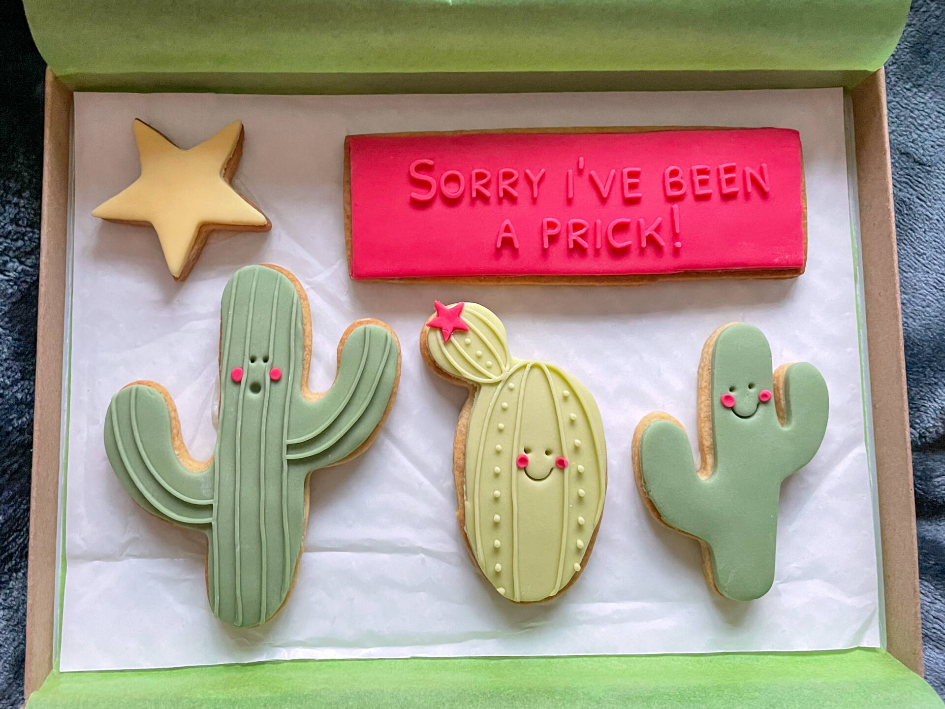 Son of A Biscuit - Fondant vanilla biscuits letterbox gifts