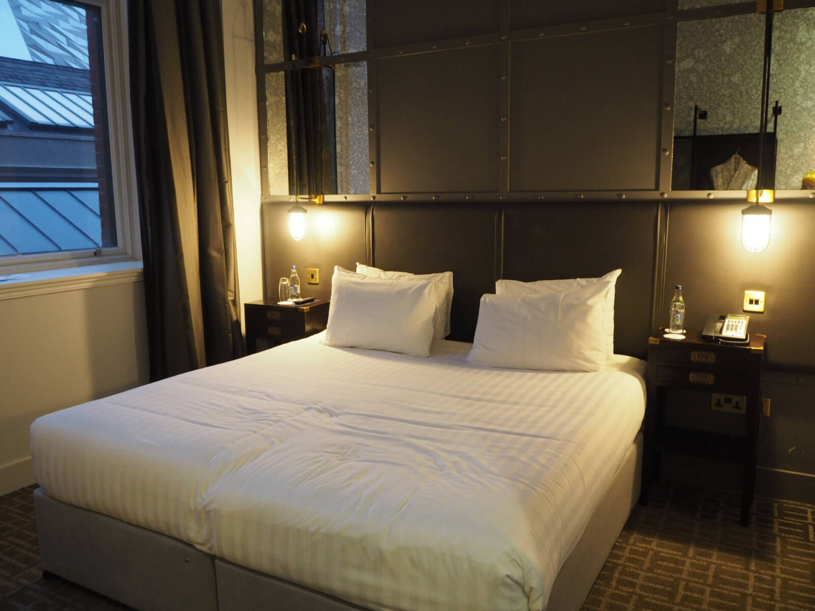 Superior King room at the Titanic Hotel, Belfast